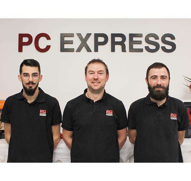 L'équipe de PC Express de Rouen et de Mesnil Esnard